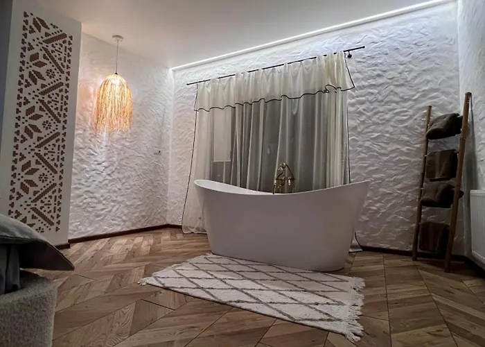 Pelahia 4*